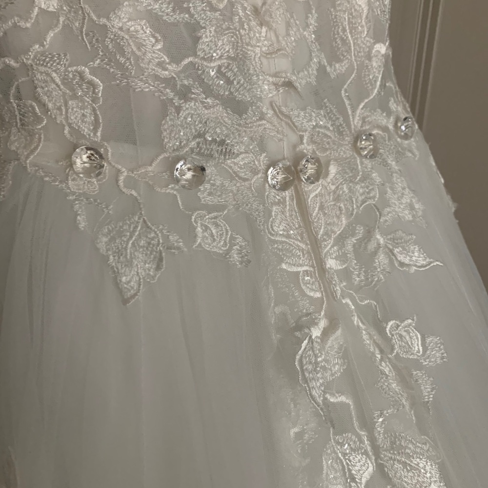 Beautiful Wedding Dress From Impression Bridal - Picture 3 of 14